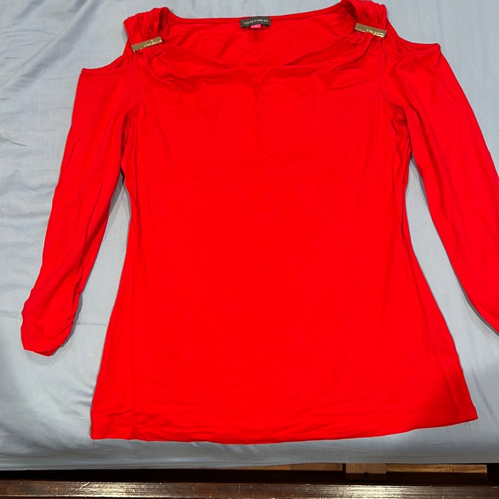 Vince Camuto top